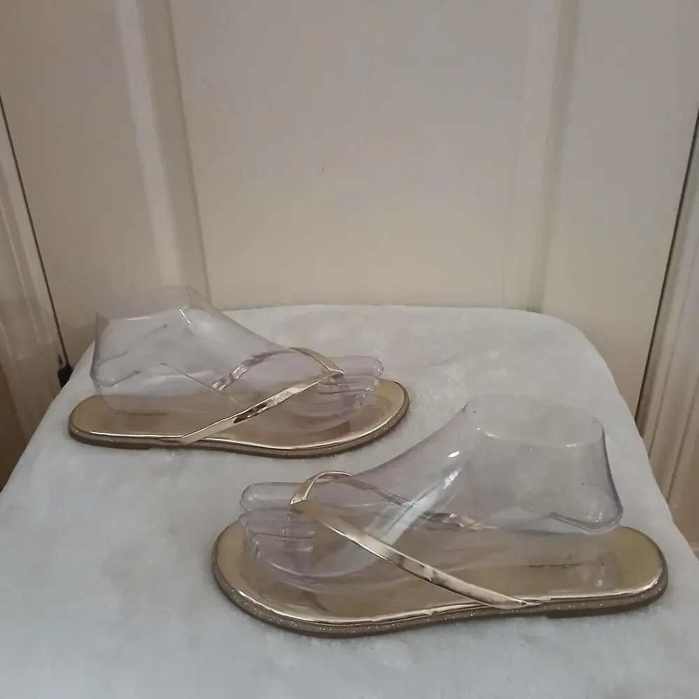 Vintage Y2K Bebe Mcbling Metallic Gold Flip Flops Thong Sandals 8.5 Indie Bratz